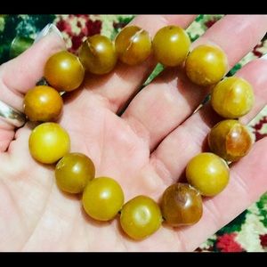 Vintage Butterscotch genuine amber bracelet